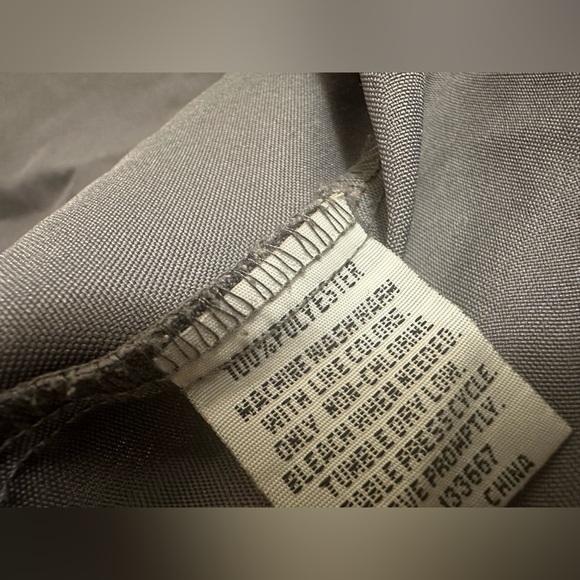 Men’s Allied Universal Security Services Grey/Black Short Sleeve Shirt 15-15.5 - Picture 8 of 8